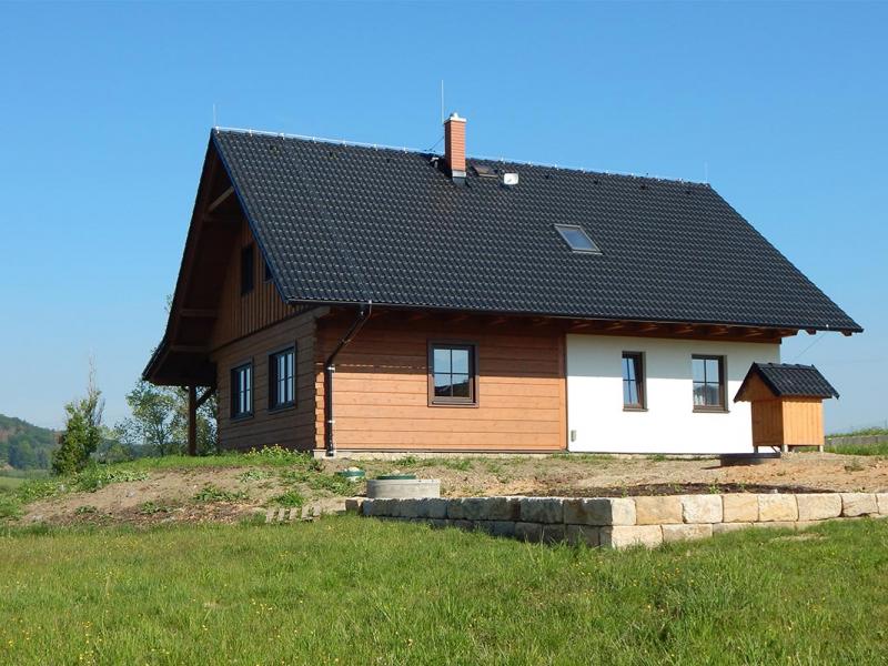 Poloroubenka Ujezd Pod Troskami 8