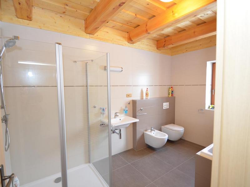 Poloroubenka Zadov 15