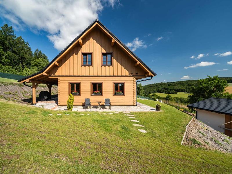 Poloroubenka Benesovsko 08